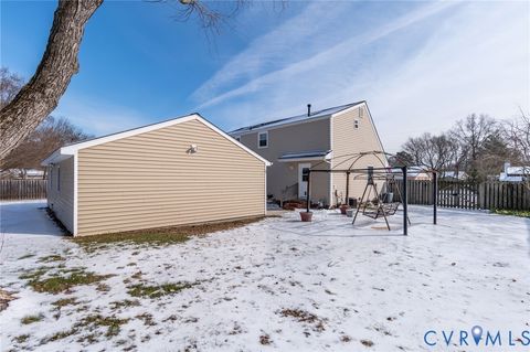 Tiny photo for 904 Lakewood Drive, Colonial Heights, VA 23834 (MLS # 2602546)