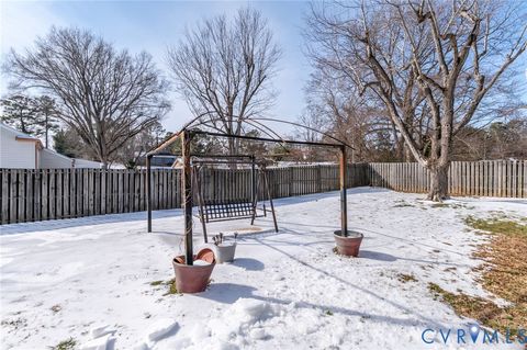 Tiny photo for 904 Lakewood Drive, Colonial Heights, VA 23834 (MLS # 2602546)