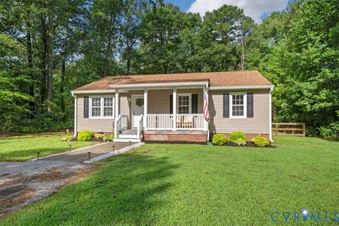 Photo for 4421 Roxbury Road