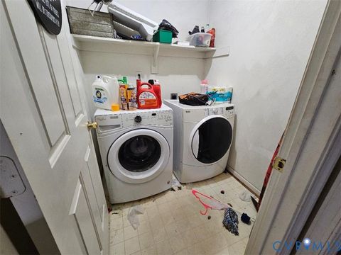 Tiny photo for 616 Lord Nelson Court, Chesapeake, VA 23320 (MLS # 2529291)