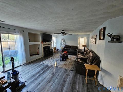Tiny photo for 616 Lord Nelson Court, Chesapeake, VA 23320 (MLS # 2529291)
