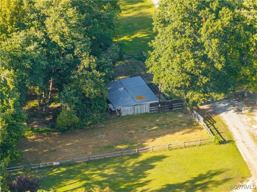 listing image 46