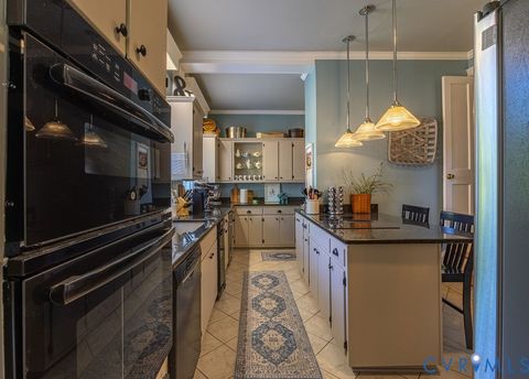 Tiny photo for 1594 Westover Avenue, Petersburg, VA 23805 (MLS # 2613028)