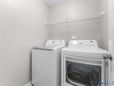 Tiny photo for 18536 Palisades Ridge, Moseley, VA 23120 (MLS # 2533105)