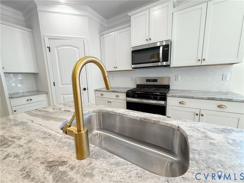 Tiny photo for 6424 Quinlynn Place, Chesterfield, VA 23112 (MLS # 2609824)