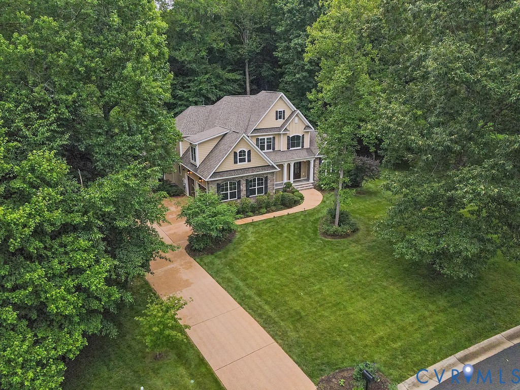 8853 Porto Court