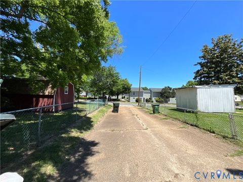 Tiny photo for 807 N 30th Street, Richmond, VA 23223 (MLS # 2614845)