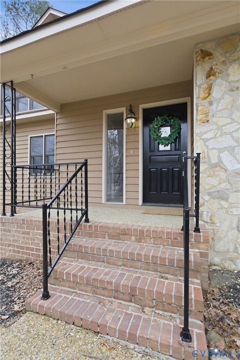 Tiny photo for 14429 Fox Knoll Drive, Colonial Heights, VA 23834 (MLS # 2602462)