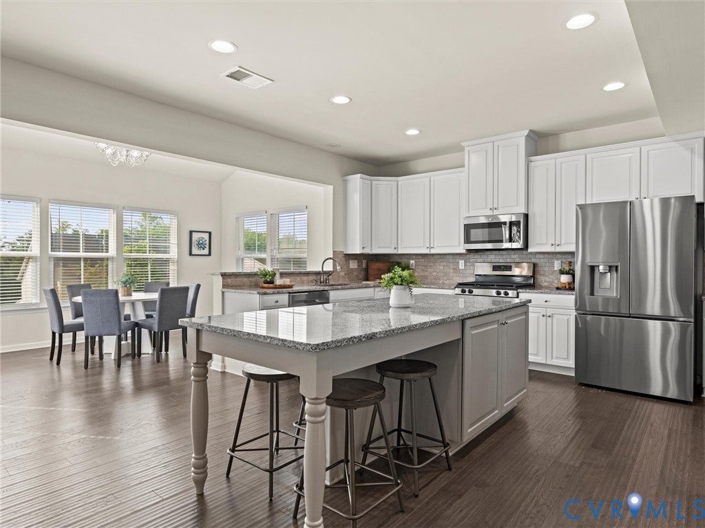 16866 White Daisy Loop