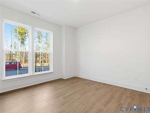 Tiny photo for 15355 Sunray Way, Midlothian, VA 23112 (MLS # 2605478)