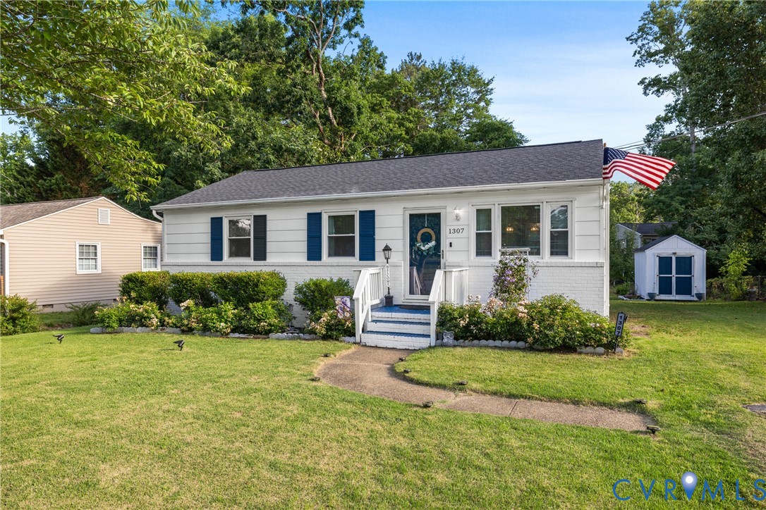 1307 Enon AVE