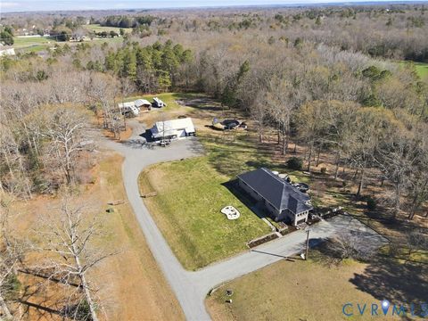 Photo of 8416 Arnold Road, Mechanicsville, VA 23111 (MLS # 2605519)