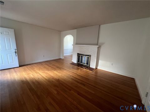 Tiny photo for 6506 Monument Avenue, Richmond, VA 23226 (MLS # 2527322)