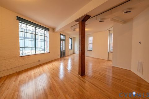Photo of 316 Brook Road, Richmond, VA 23220 (MLS # 2612250)