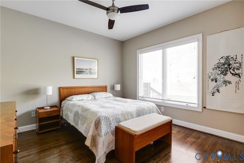 Tiny photo for 10 Tow Path Circle, Richmond, VA 23221 (MLS # 2533639)