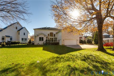 Tiny photo for 10 Tow Path Circle, Richmond, VA 23221 (MLS # 2533639)