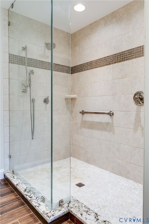 Tiny photo for 10 Tow Path Circle, Richmond, VA 23221 (MLS # 2533639)