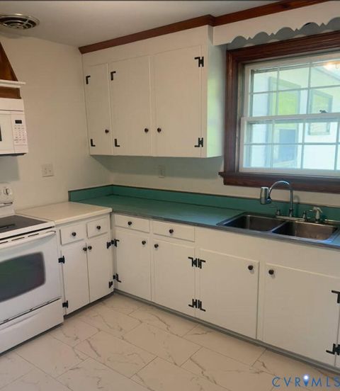 Tiny photo for 204 Henry Clay Road, Ashland, VA 23005 (MLS # 2610052)