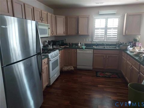 Tiny photo for 411 Stone Hearth Court, Hopewell, VA 23860 (MLS # 2616750)
