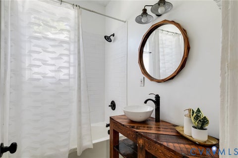 Tiny photo for 3228 Hanes Avenue, Richmond, VA 23222 (MLS # 2625514)