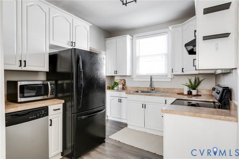 Tiny photo for 3228 Hanes Avenue, Richmond, VA 23222 (MLS # 2625514)