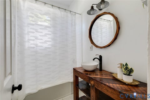 Tiny photo for 3228 Hanes Avenue, Richmond, VA 23222 (MLS # 2625514)