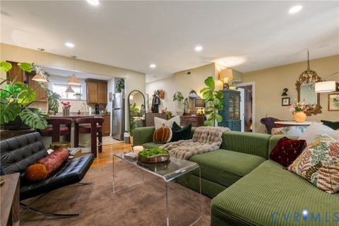 Tiny photo for 2100 Grove Avenue #U10, Richmond, VA 23220 (MLS # 2623944)
