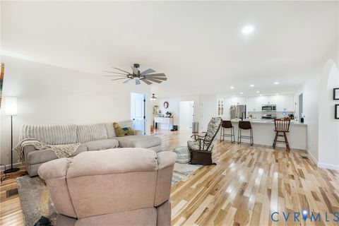 Tiny photo for 2072 Cumberland Road, Farmville, VA 23901 (MLS # 2529969)