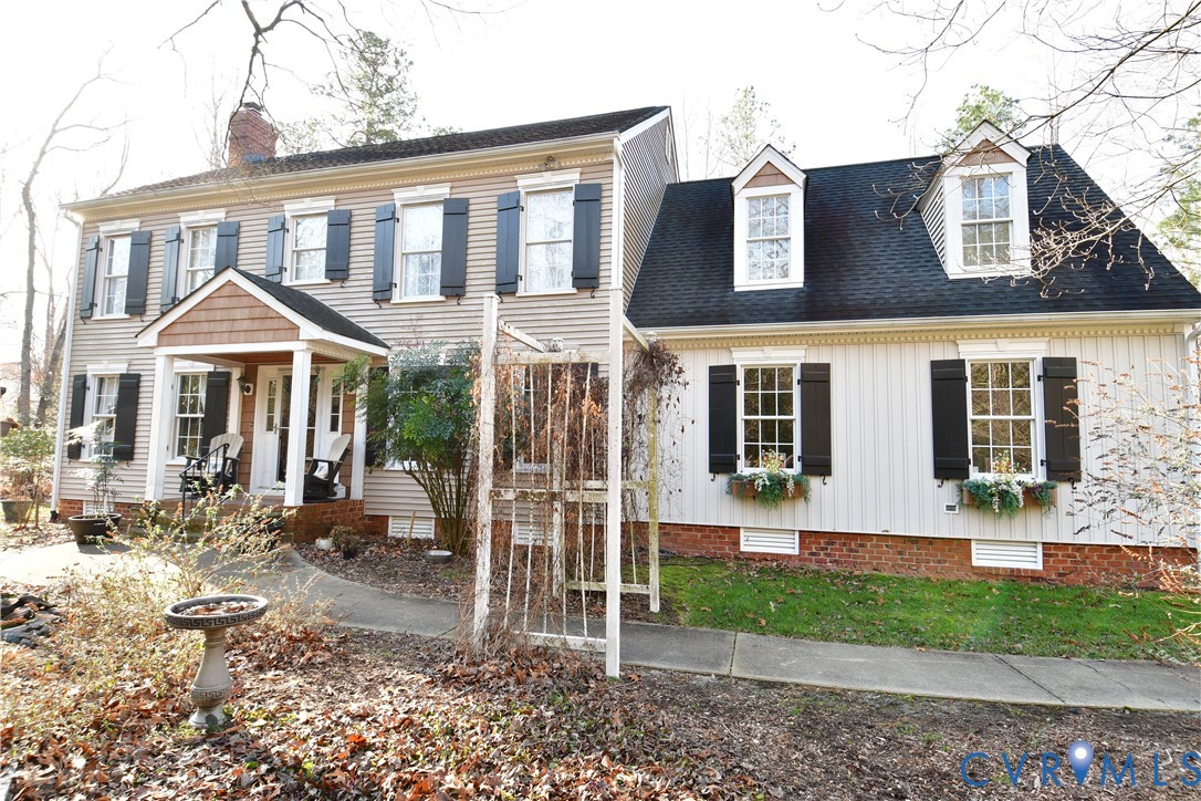 9101 Woodpecker Road