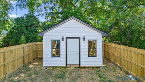 Tiny photo for 516 S South Street, Petersburg, VA 23803 (MLS # 2622942)