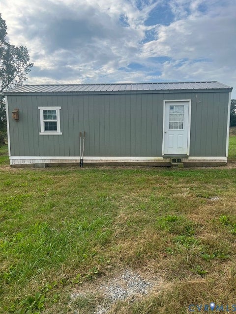 Photo of 16710 Archers Creek Road, Amelia, VA 23002 (MLS # 2628345)