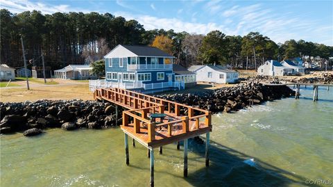 A home in Deltaville