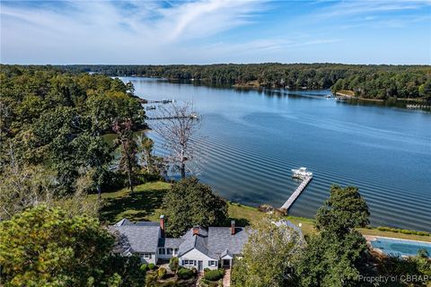 336 Loblolly Road Irvington VA 22578
