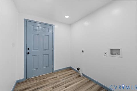 Tiny photo for 522 S Jefferson Street, Petersburg, VA 23803 (MLS # 2620596)