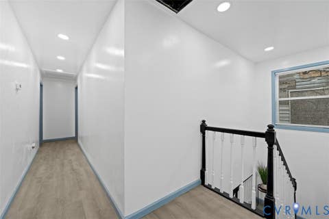 Tiny photo for 522 S Jefferson Street, Petersburg, VA 23803 (MLS # 2620596)
