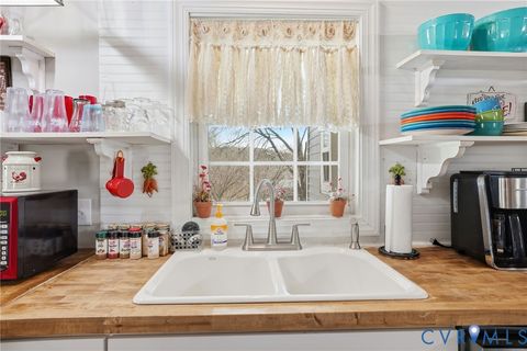 Tiny photo for 31 Capel Lane, Nelson, VA 24581 (MLS # 2602229)