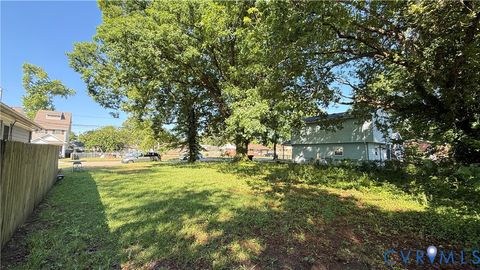 Tiny photo for 806 Ridgeway Avenue, Hampton, VA 23661 (MLS # 2612717)