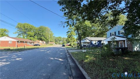 Tiny photo for 806 Ridgeway Avenue, Hampton, VA 23661 (MLS # 2612717)