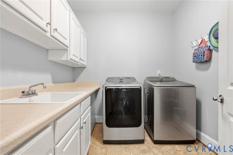 Tiny photo for 2013 Grey Oaks Park Lane, Glen Allen, VA 23059 (MLS # 2624568)