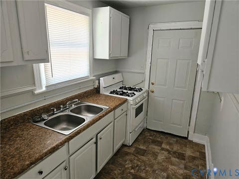 Tiny photo for 3909 Larchmont Lane, Richmond, VA 23224 (MLS # 2621744)