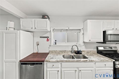 Tiny photo for 20 Victor Street, Hampton, VA 23669 (MLS # 2629386)