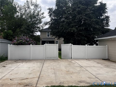 Tiny photo for 3306 3rd Avenue, Richmond, VA 23222 (MLS # 2621377)