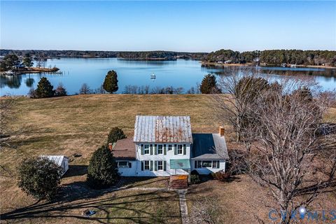 Photo of 156 Palmer Drive Dr, Lottsburg, VA 22511 (MLS # 2533327)