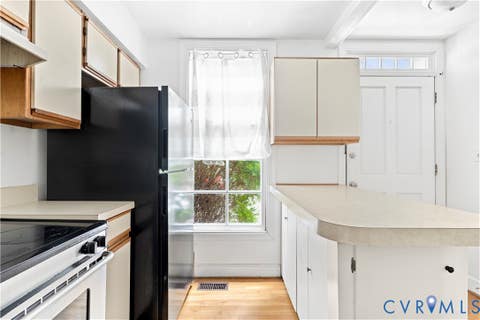 Tiny photo for 2508 E Franklin Street, Richmond, VA 23223 (MLS # 2622605)