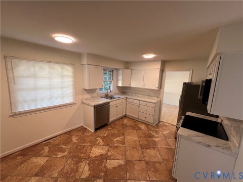 Tiny photo for 417 Crown Crescent, Chesapeake, VA 23325 (MLS # 2617275)