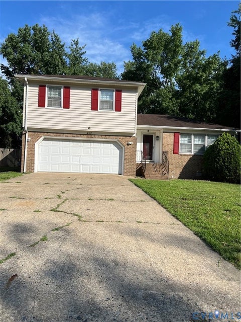 Tiny photo for 417 Crown Crescent, Chesapeake, VA 23325 (MLS # 2617275)