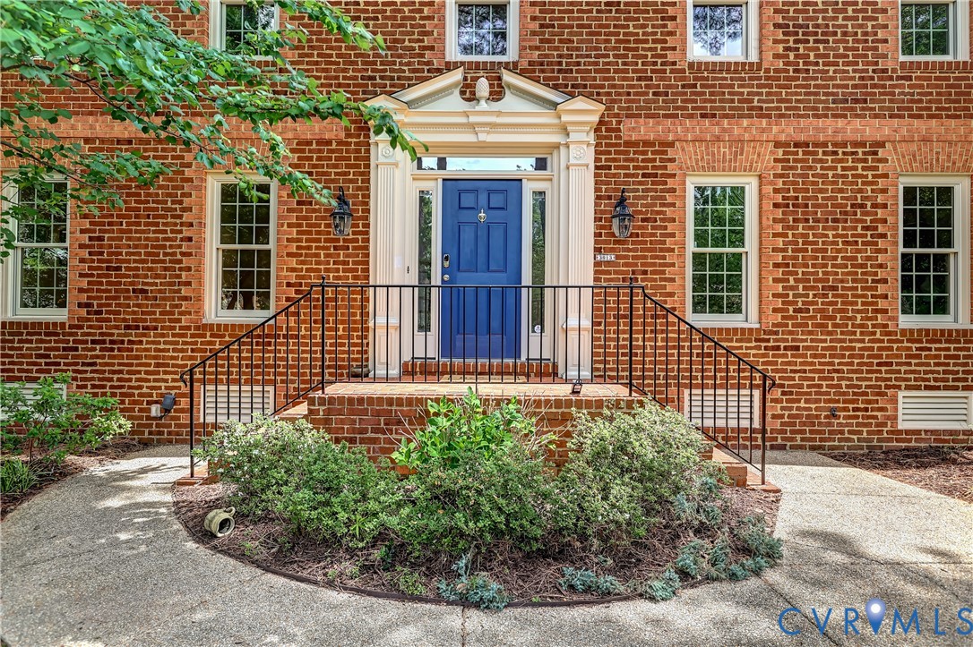 3813 English Horn Court