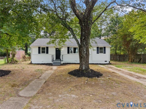 Tiny photo for 3626 Reynolds Road, Richmond, VA 23223 (MLS # 2624289)
