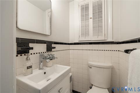 Tiny photo for 3320 Chatham Road, Richmond, VA 23227 (MLS # 2621450)