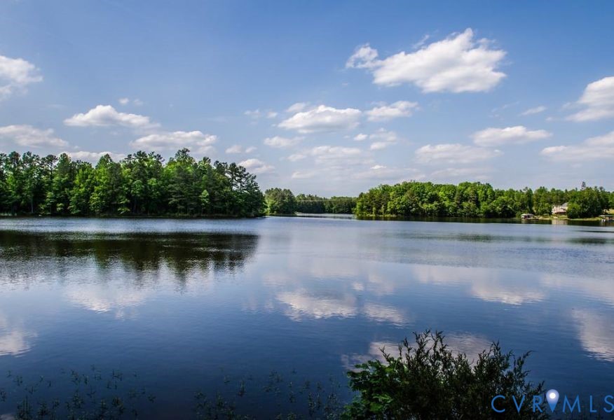 6206 Stubbs Cove Lane